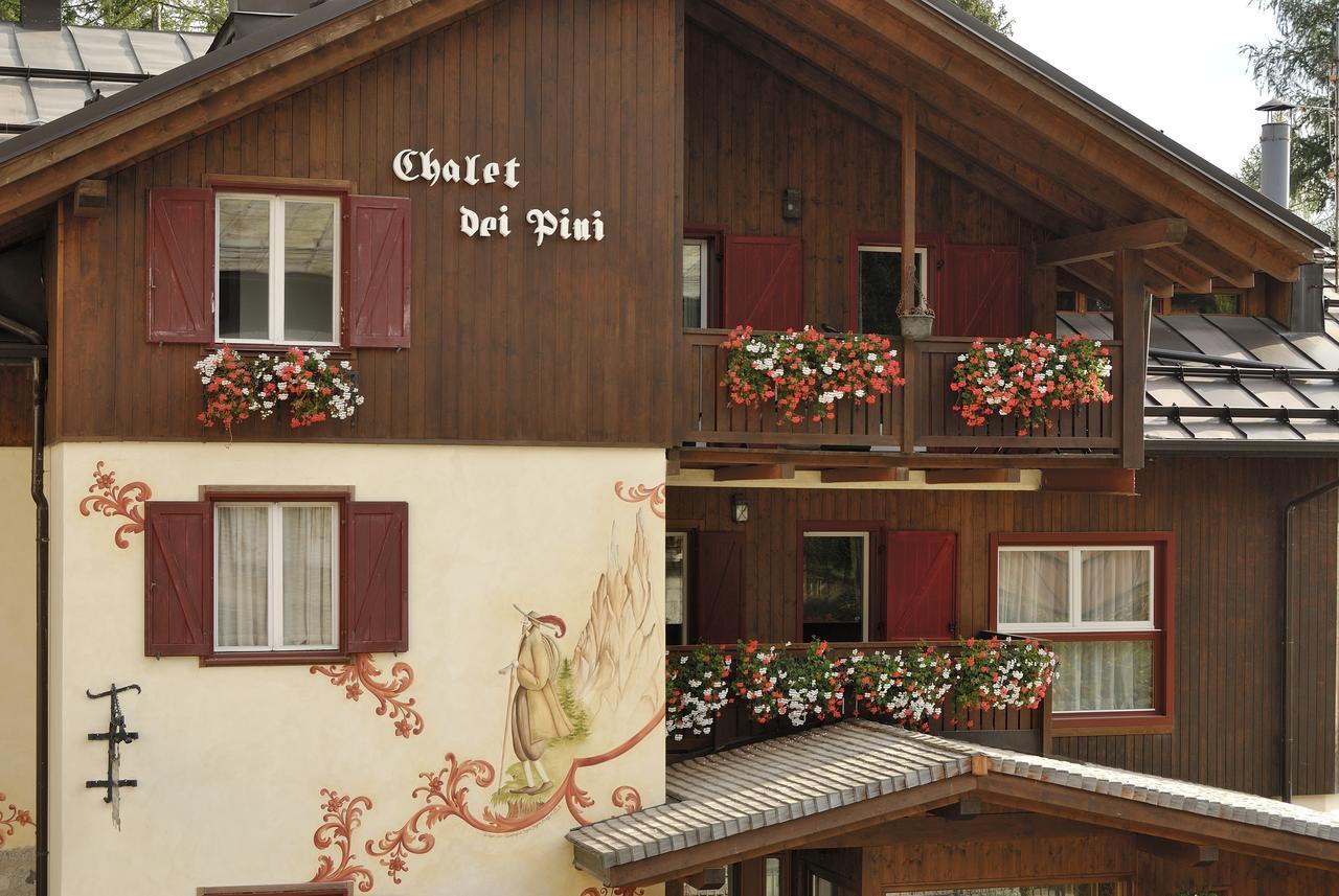 الشقق الفندقية مادونا دي كامبيليوفي  Chalet Dei Pini المظهر الخارجي الصورة